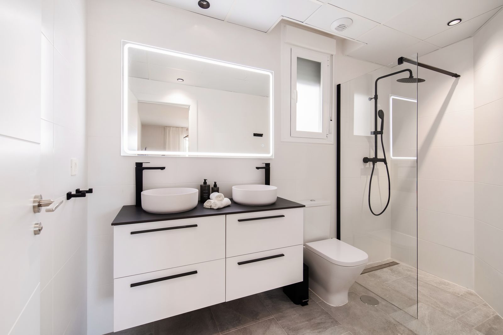 Appartement en étage moyen à Nueva Andalucía, Nueva Andalucía, 8/12