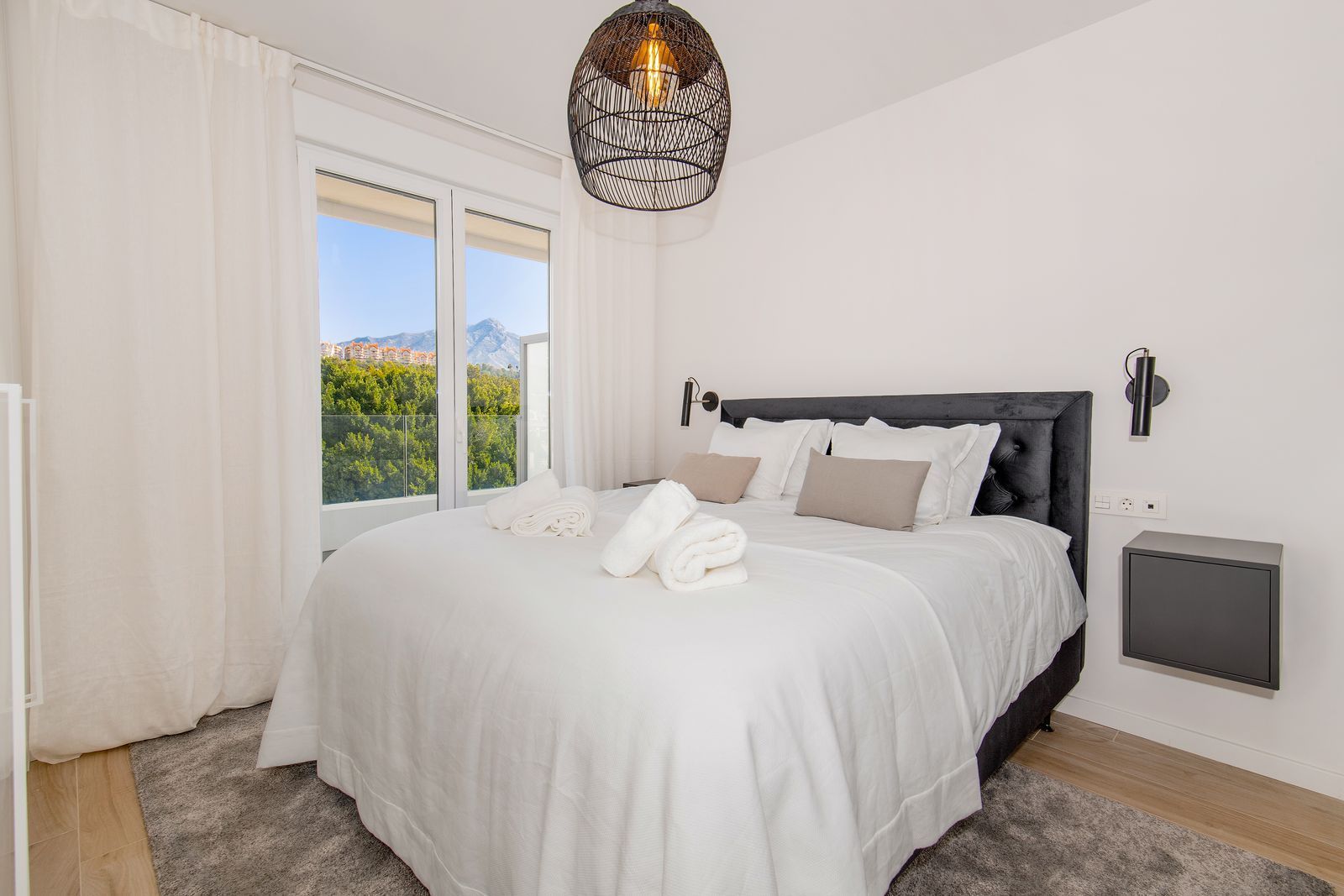 Appartement en étage moyen à Nueva Andalucía, Nueva Andalucía, 9/12