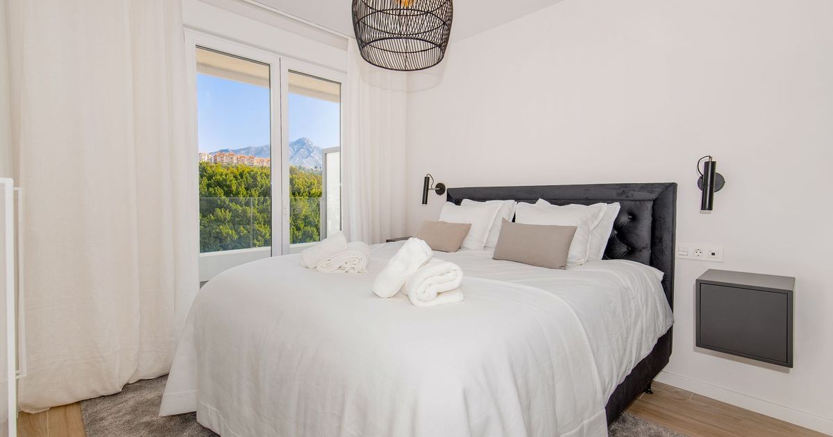 Appartement en étage moyen à Nueva Andalucía, Nueva Andalucía, 9/12