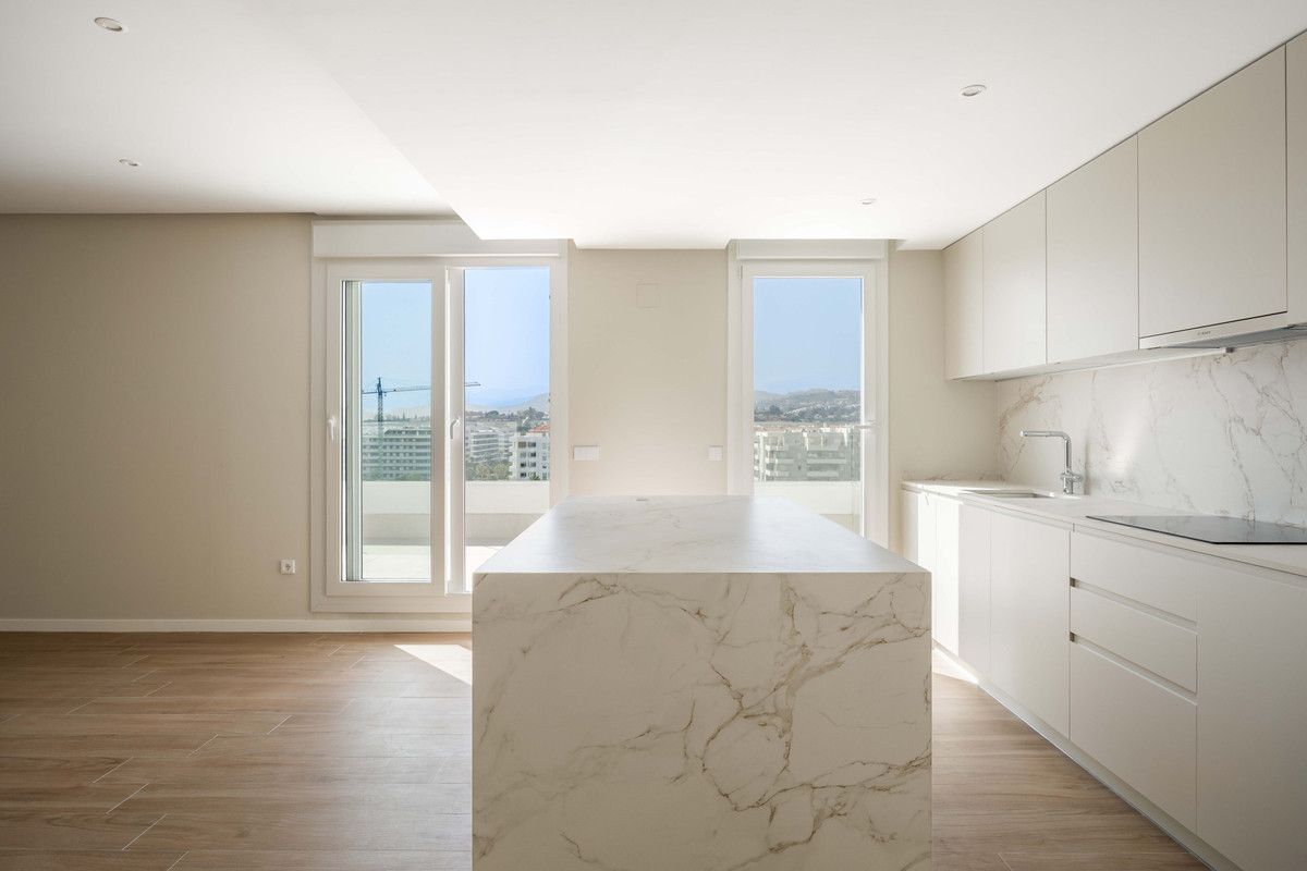 Penthouse w La Campana, La Campana, 7/12