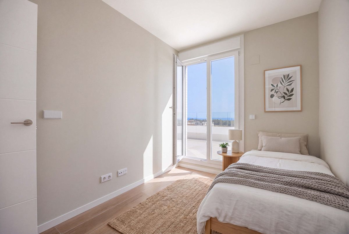 Penthouse w La Campana, La Campana, 8/12