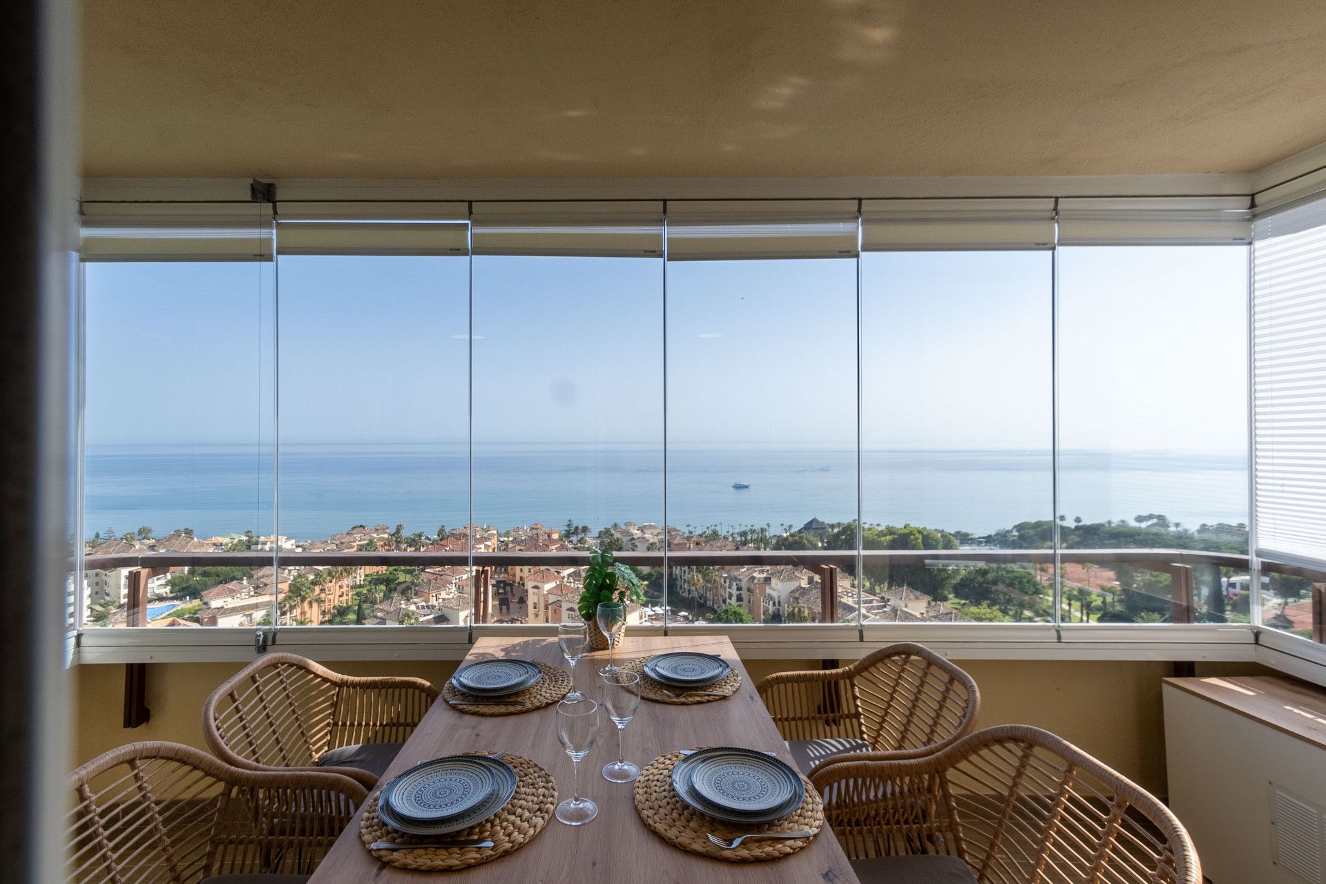 Appartement à Marbella East, Elviria Playa, Marbella East, 1/12