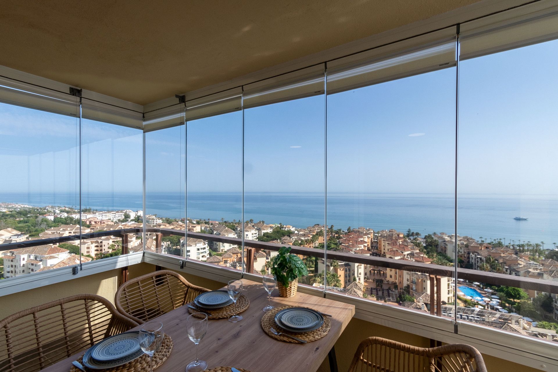 Appartement à Marbella East, Elviria Playa, Marbella East, 2/12