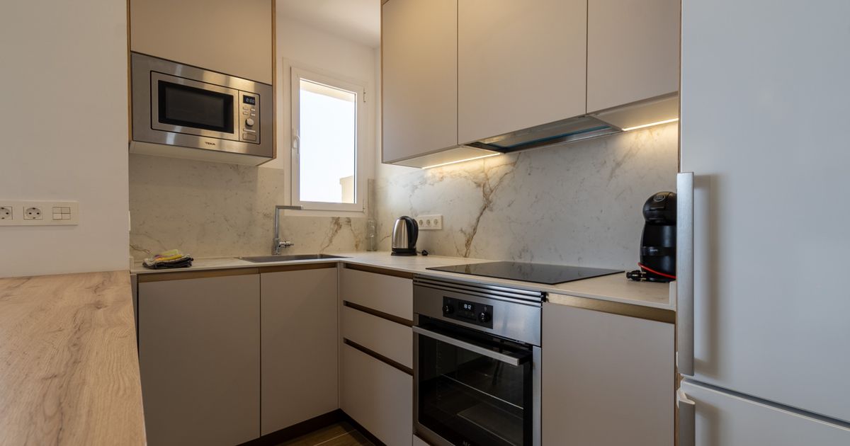 Appartement à Marbella East, Elviria Playa, Marbella East, 8/12