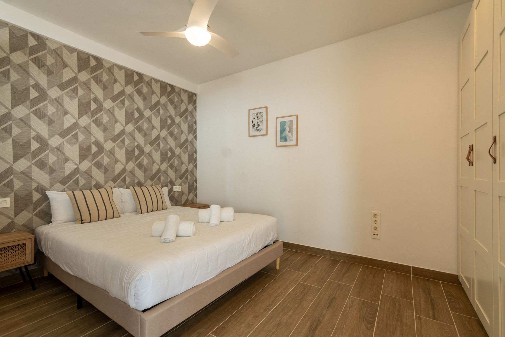 Appartement à Marbella East, Elviria Playa, Marbella East, 9/12
