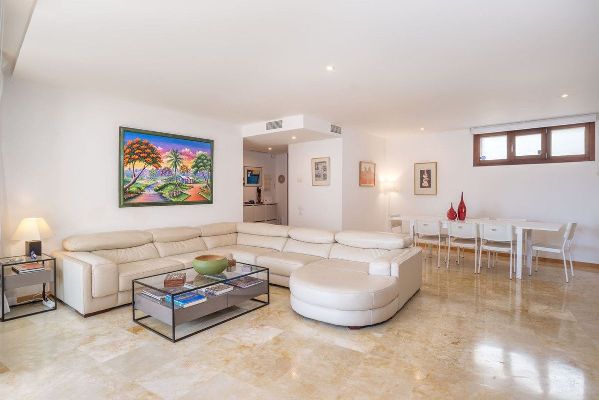 Erdgeschosswohnung in Altos de los Monteros, Altos de los Monteros, 10/12