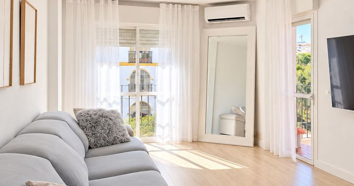 Top Floor Apartment in Estepona, Estepona, 1/12