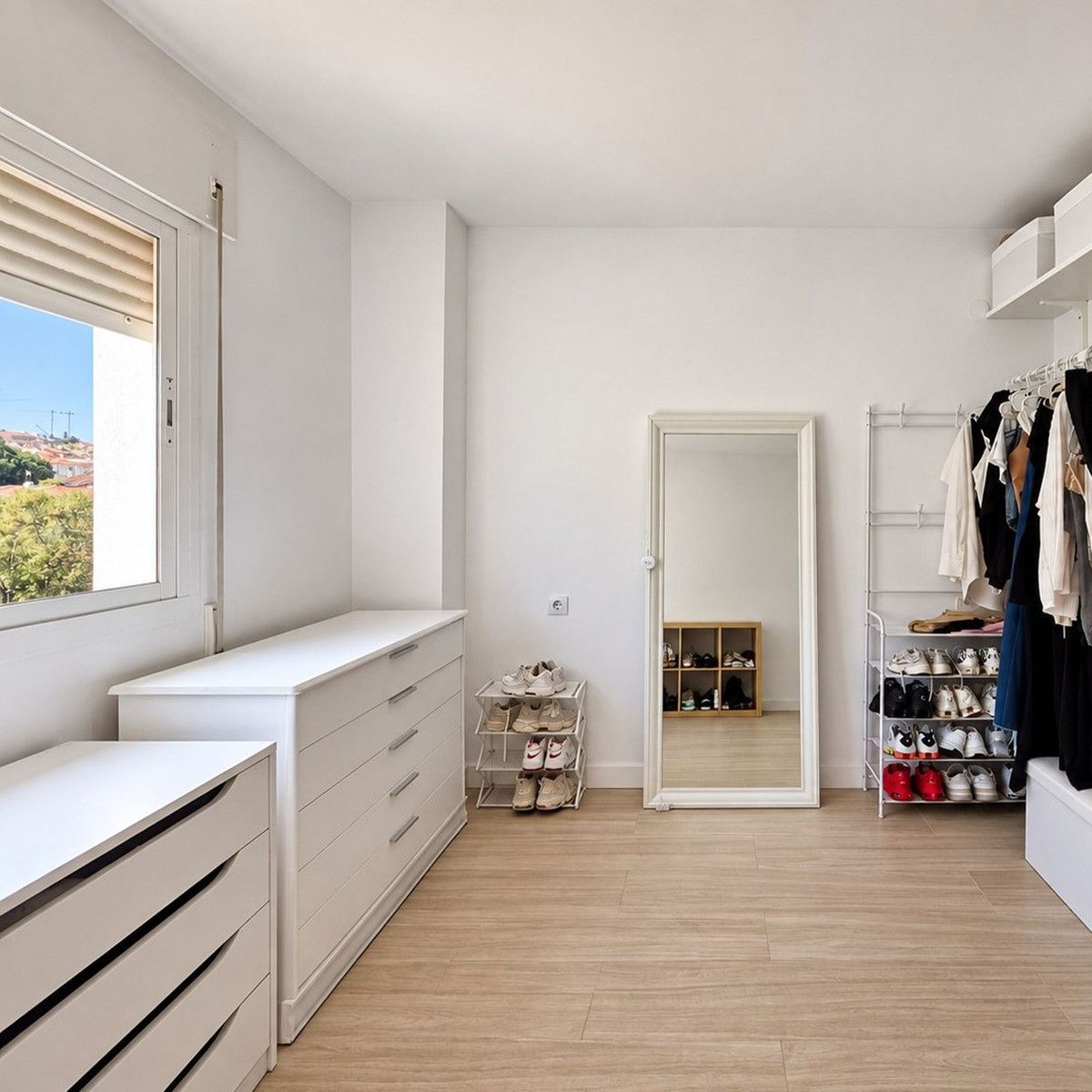 Top Floor Apartment in Estepona, Estepona, 9/12