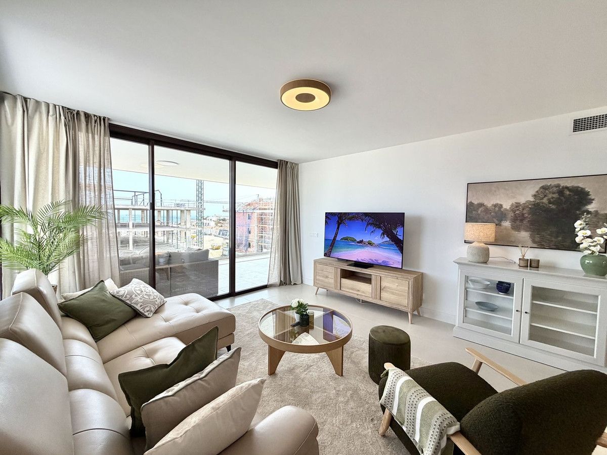 Middle Floor Apartment in Fuengirola, Fuengirola, 11/12