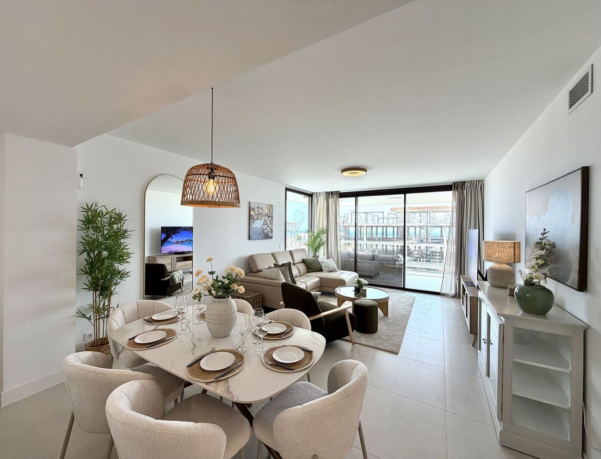 Middle Floor Apartment in Fuengirola, Fuengirola, 12/12