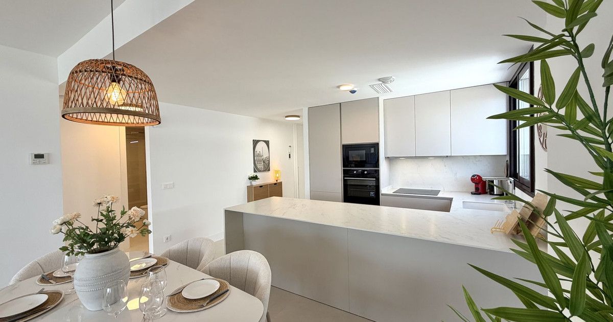 Middle Floor Apartment in Fuengirola, Fuengirola, 4/12