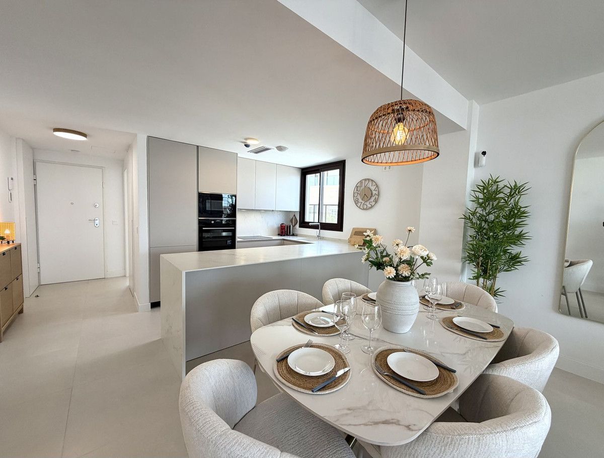 Middle Floor Apartment in Fuengirola, Fuengirola, 5/12