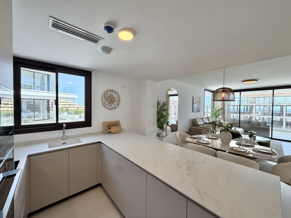 Middle Floor Apartment in Fuengirola, Fuengirola, 7/12