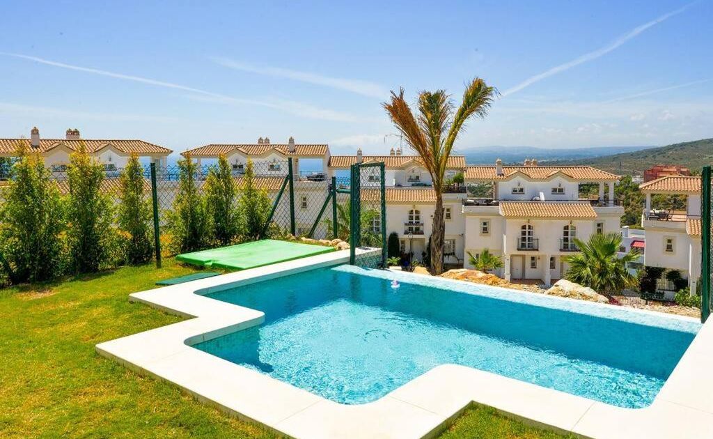Town House in Manilva, Bahia de las Rocas, Manilva, 1/12