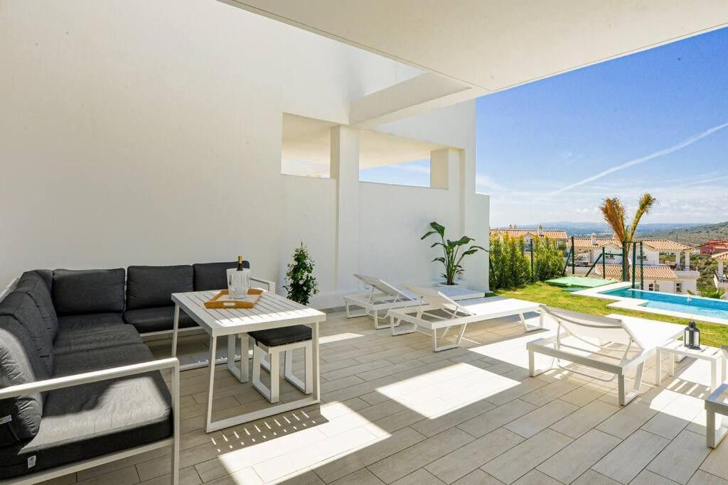 Town House in Manilva, Bahia de las Rocas, Manilva, 11/12