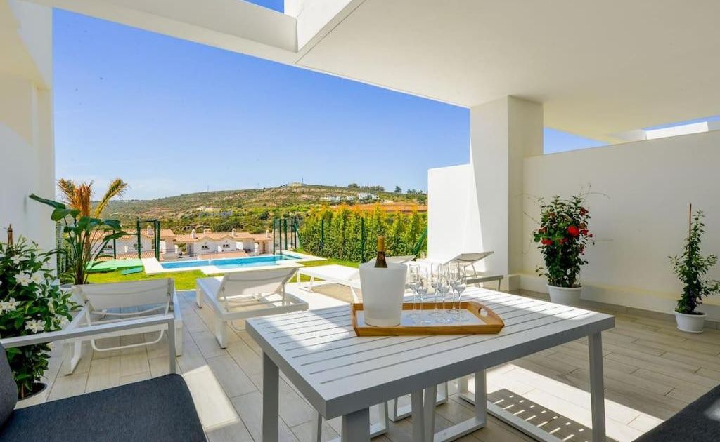 Town House in Manilva, Bahia de las Rocas, Manilva, 12/12