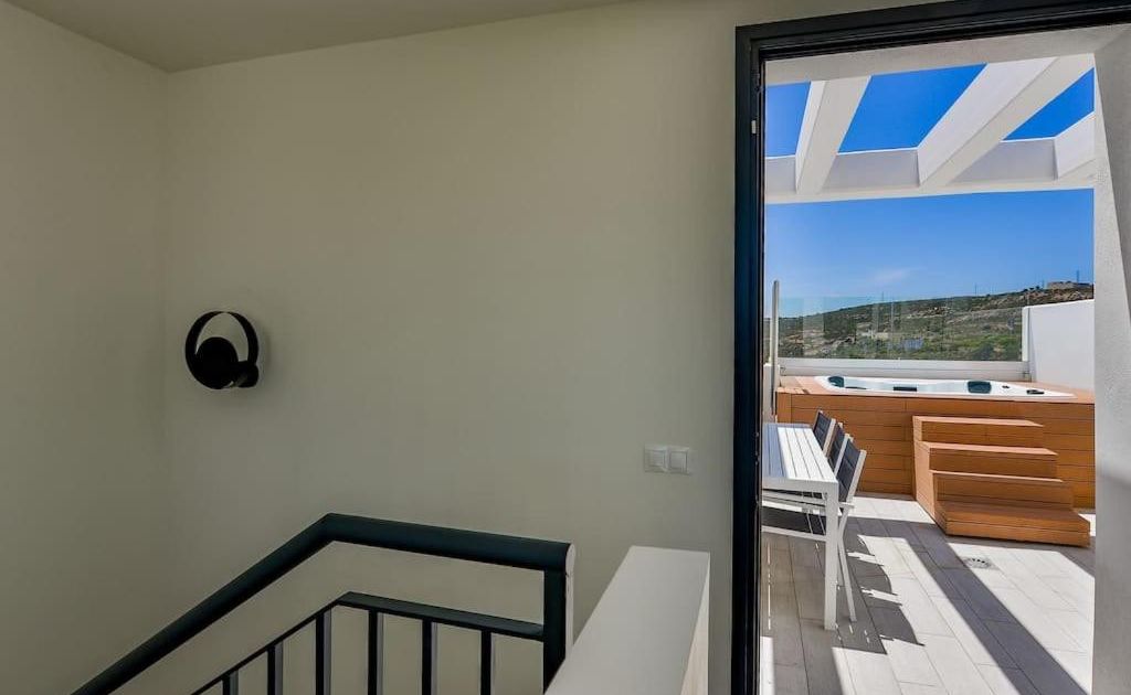 Town House in Manilva, Bahia de las Rocas, Manilva, 8/12