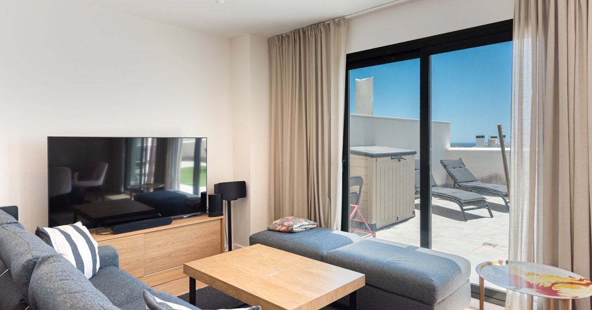 Penthouse in Las Lagunas, Las Lagunas, 8/12