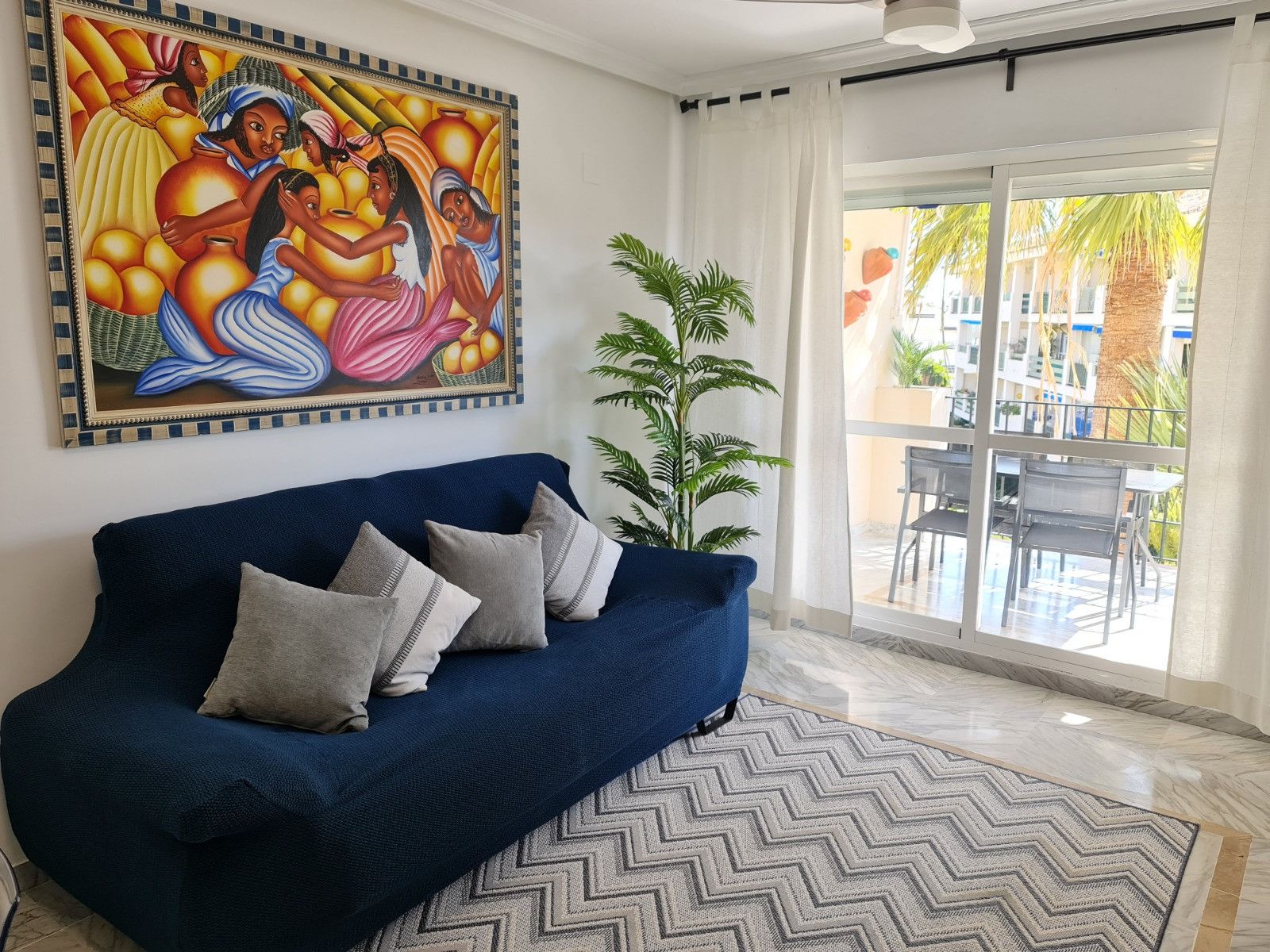 Apartment in Nueva Andalucia, Rodeo Alto, Nueva Andalucia, 4/12