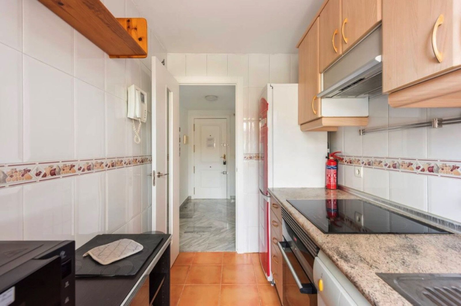 Apartment in Nueva Andalucia, Rodeo Alto, Nueva Andalucia, 6/12