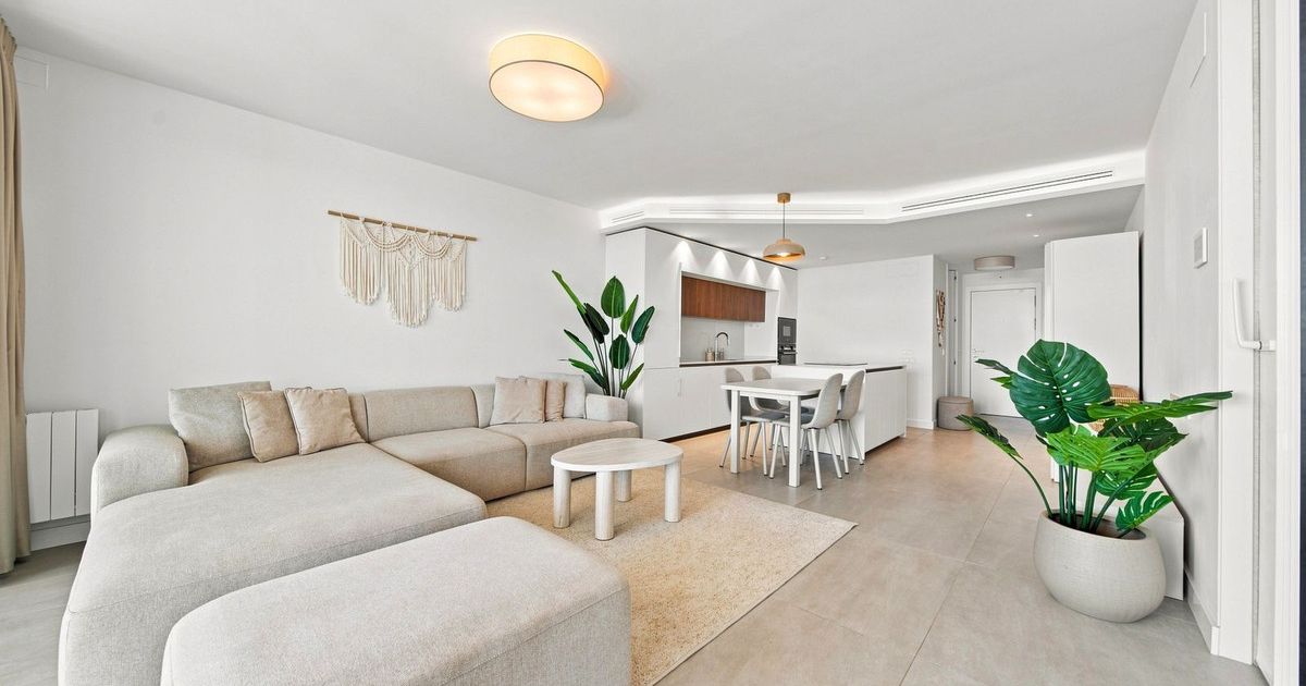 Квартира на среднем этаже в Fuengirola, Fuengirola, 6/12