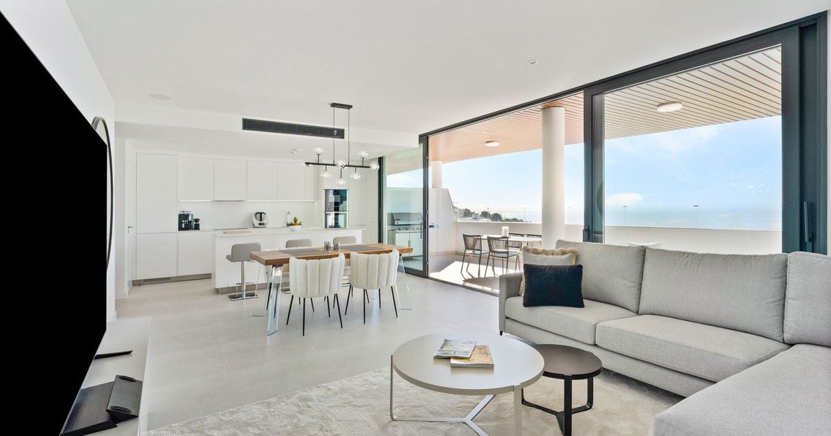 Apartamento de planta media en Fuengirola, Fuengirola, 9/12