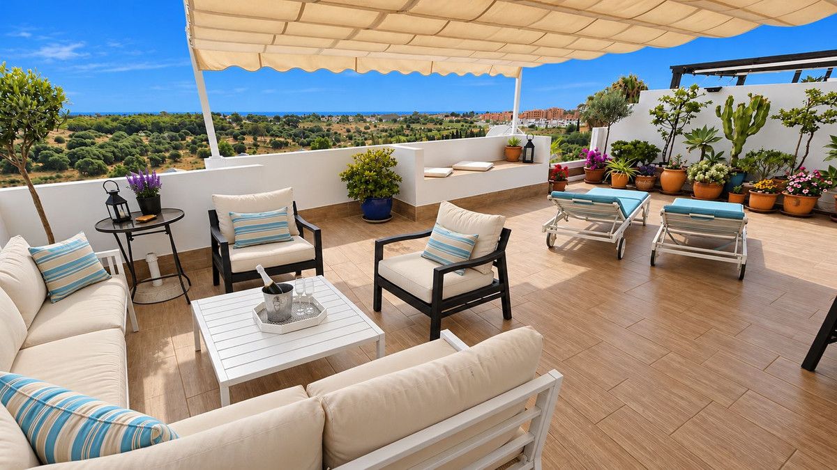 Penthouse Duplex in Bel Air, Bel Air, 3/12
