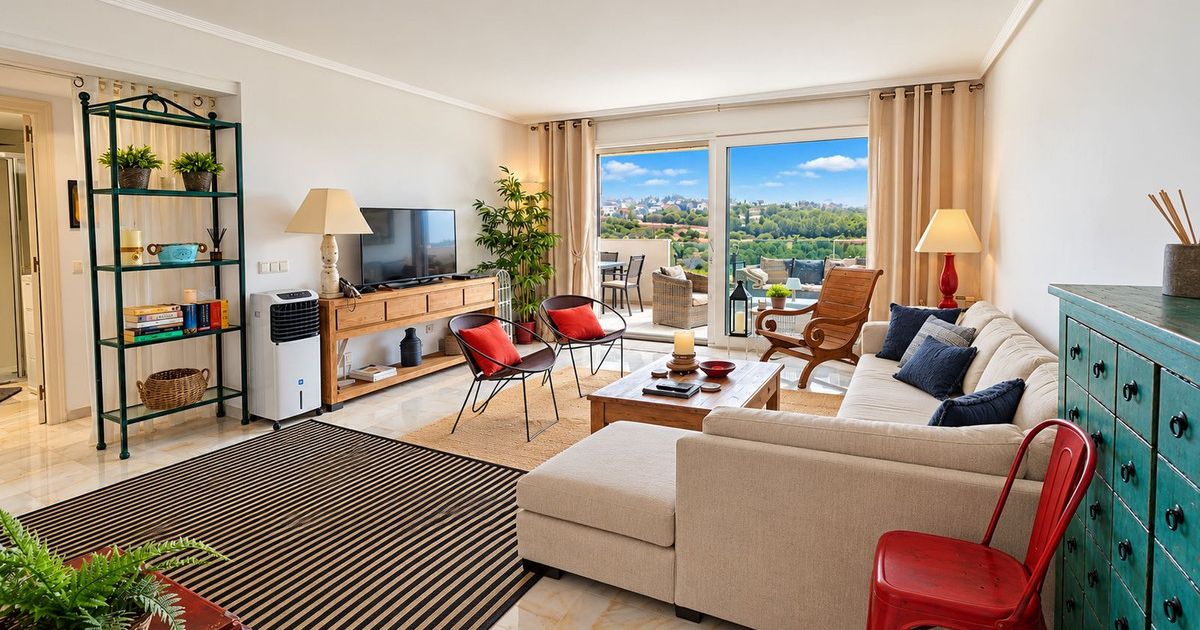 Penthouse Duplex in Bel Air, Bel Air, 6/12