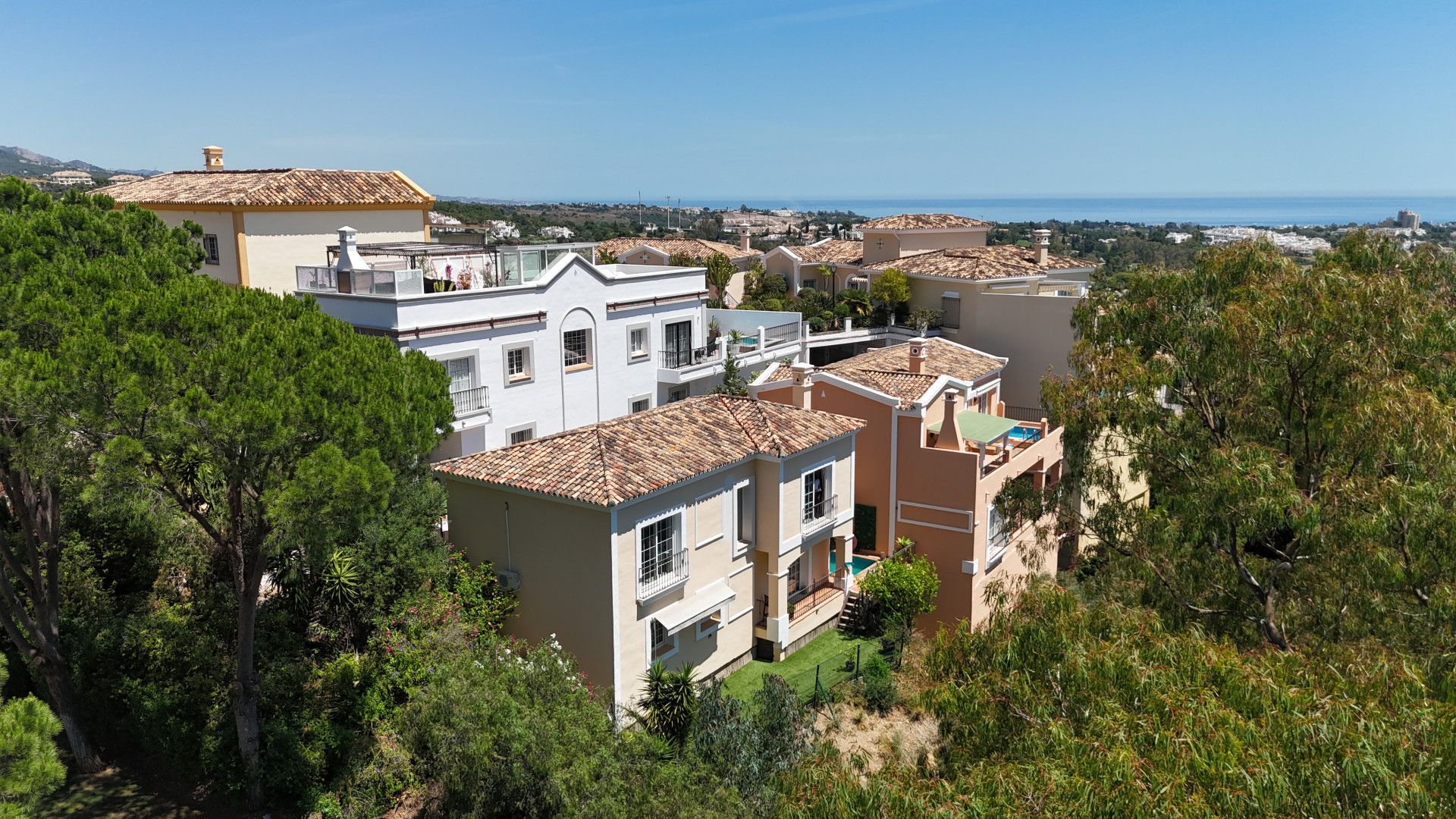 Вилла в Nueva Andalucia, Aldea Dorada, Nueva Andalucia, 3/12