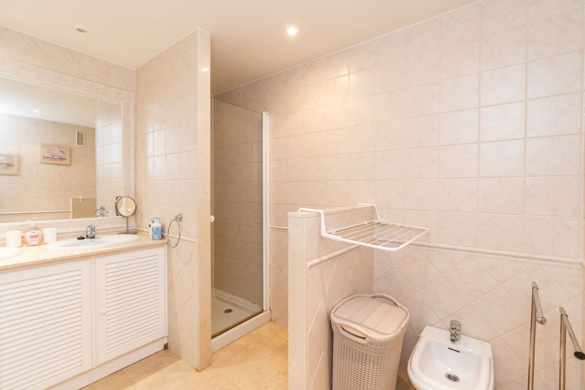 Ground Floor Apartment in Miraflores, Miraflores, 6/12