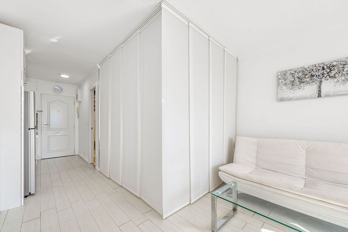 Middle Floor Studio in Calahonda, Calahonda, 10/12
