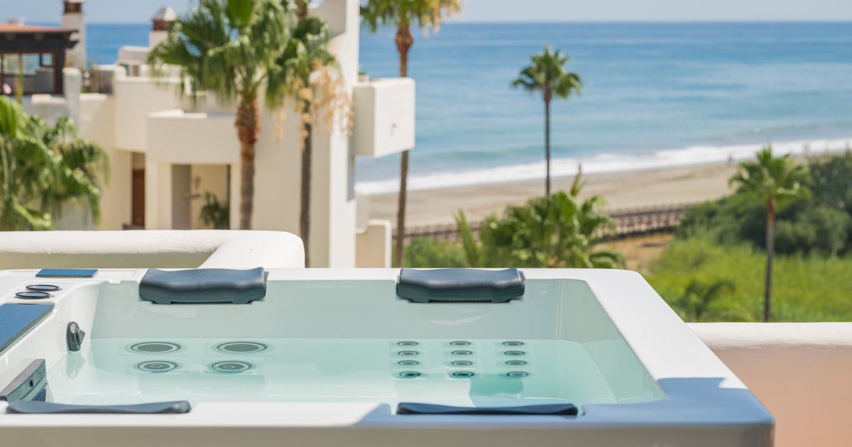 Penthouse in Estepona, Bahía del Velerín, Estepona, 4/12