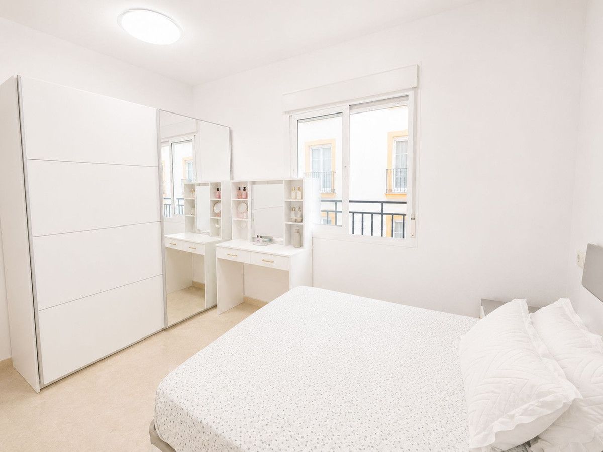 Apartament na środkowym piętrze w Guaro, Guaro, 11/12