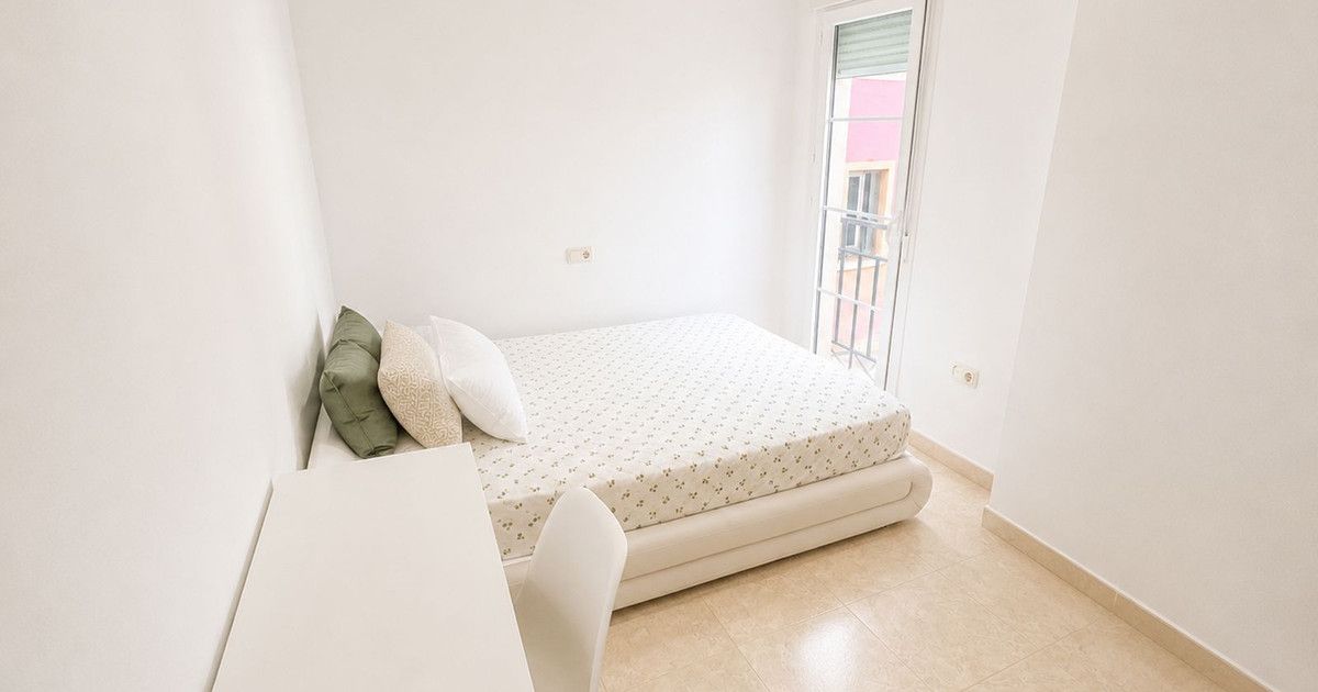 Apartament na środkowym piętrze w Guaro, Guaro, 12/12