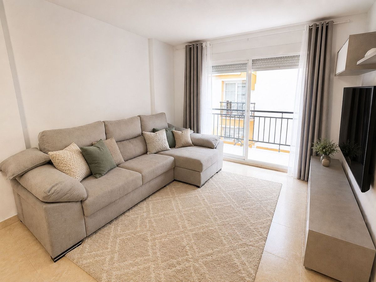 Apartament na środkowym piętrze w Guaro, Guaro, 4/12