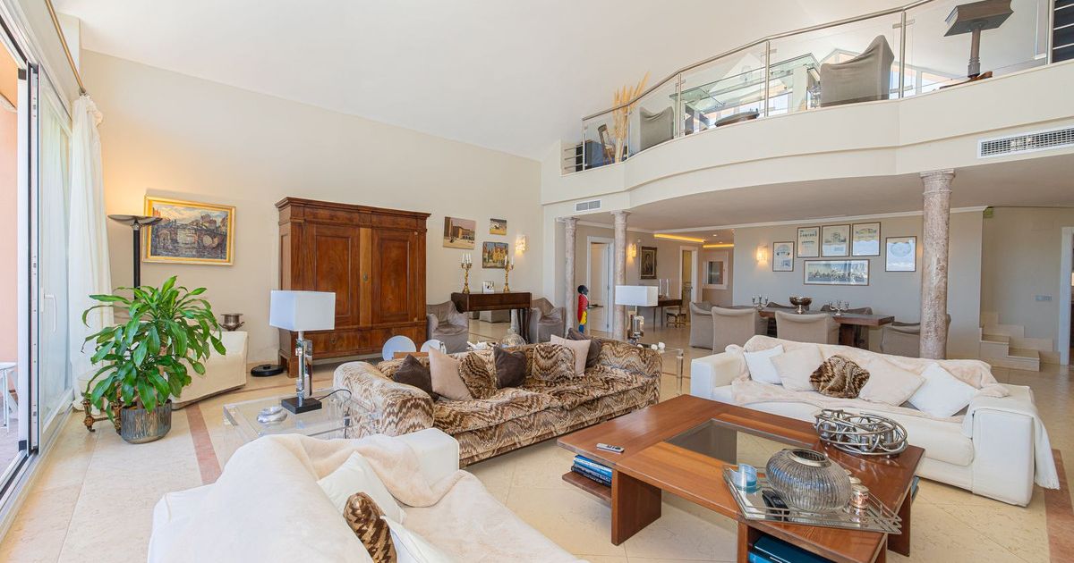Duplex-Penthouse in Nueva Andalucía, Nueva Andalucía, 3/12