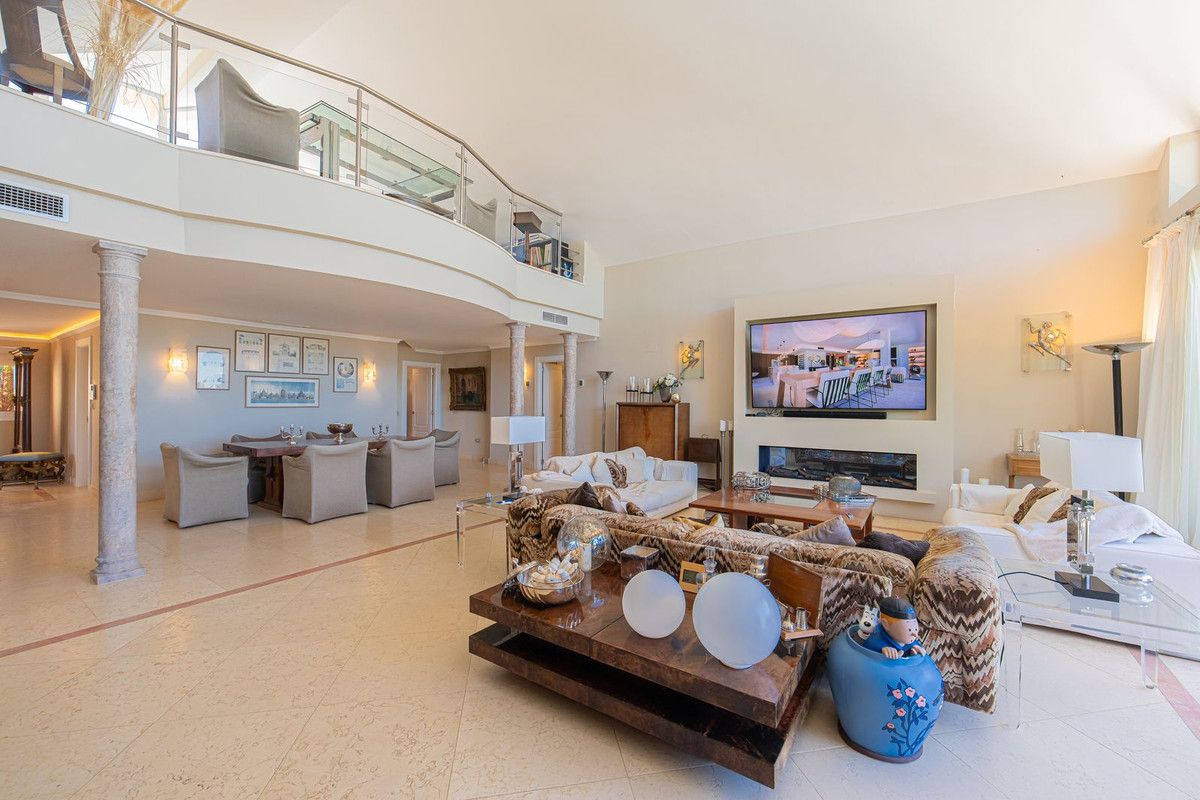 Duplex-Penthouse in Nueva Andalucía, Nueva Andalucía, 4/12