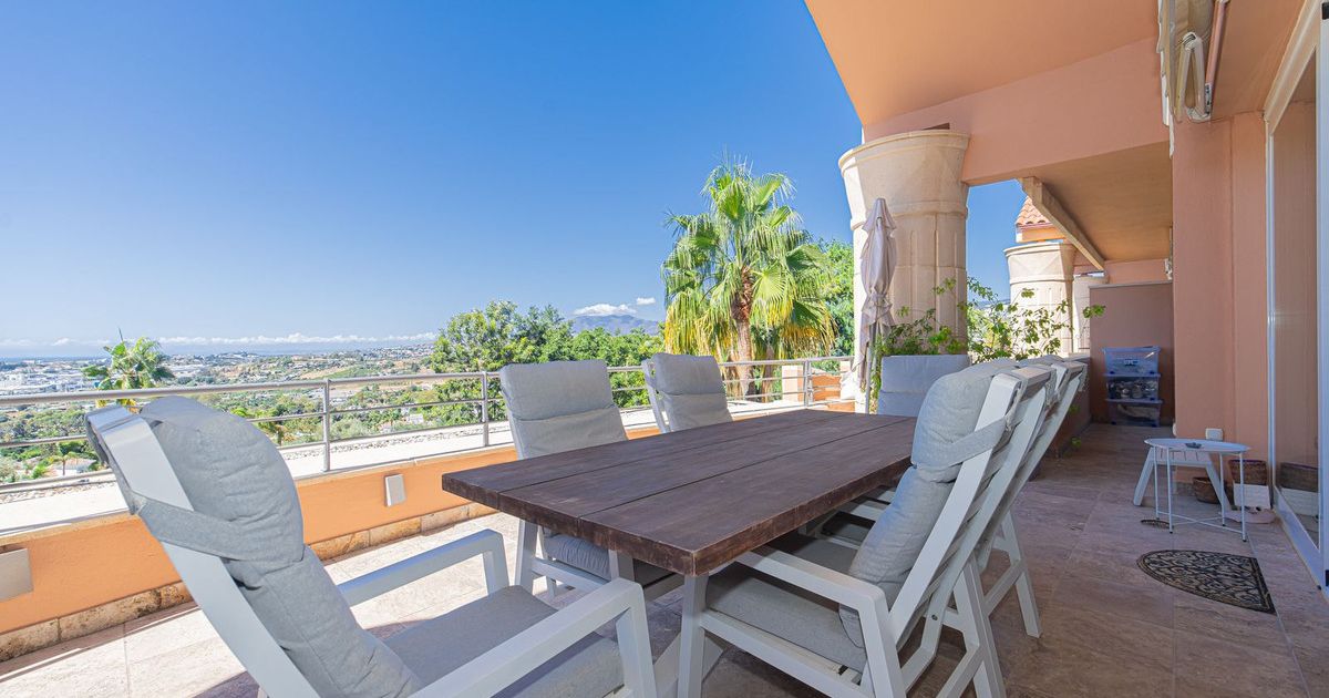 Duplex-Penthouse in Nueva Andalucía, Nueva Andalucía, 9/12