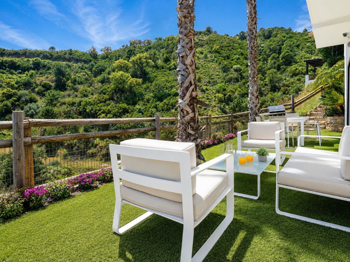 Villa individuelle à Benahavís, Benahavís, 6/12