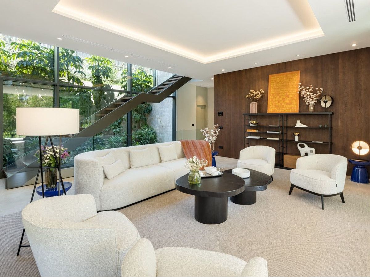 Detached Villa in Marbella, Marbella, 2/12