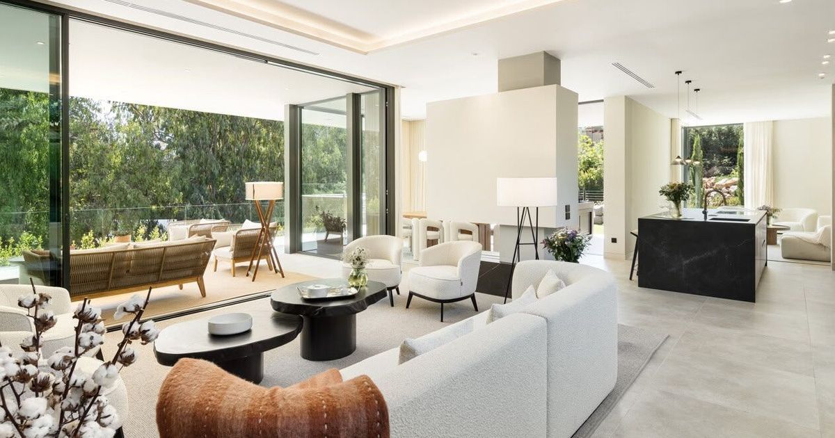 Detached Villa in Marbella, Marbella, 3/12