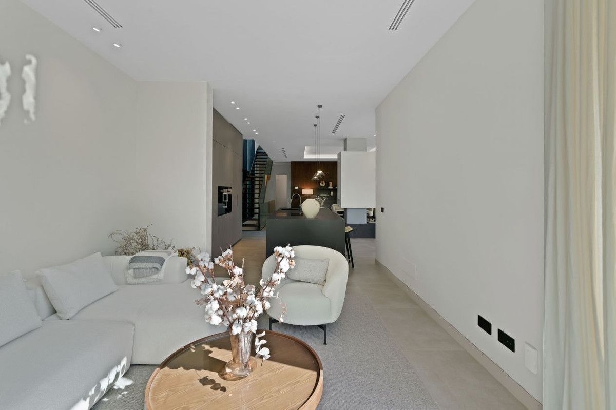 Detached Villa in Marbella, Marbella, 9/12