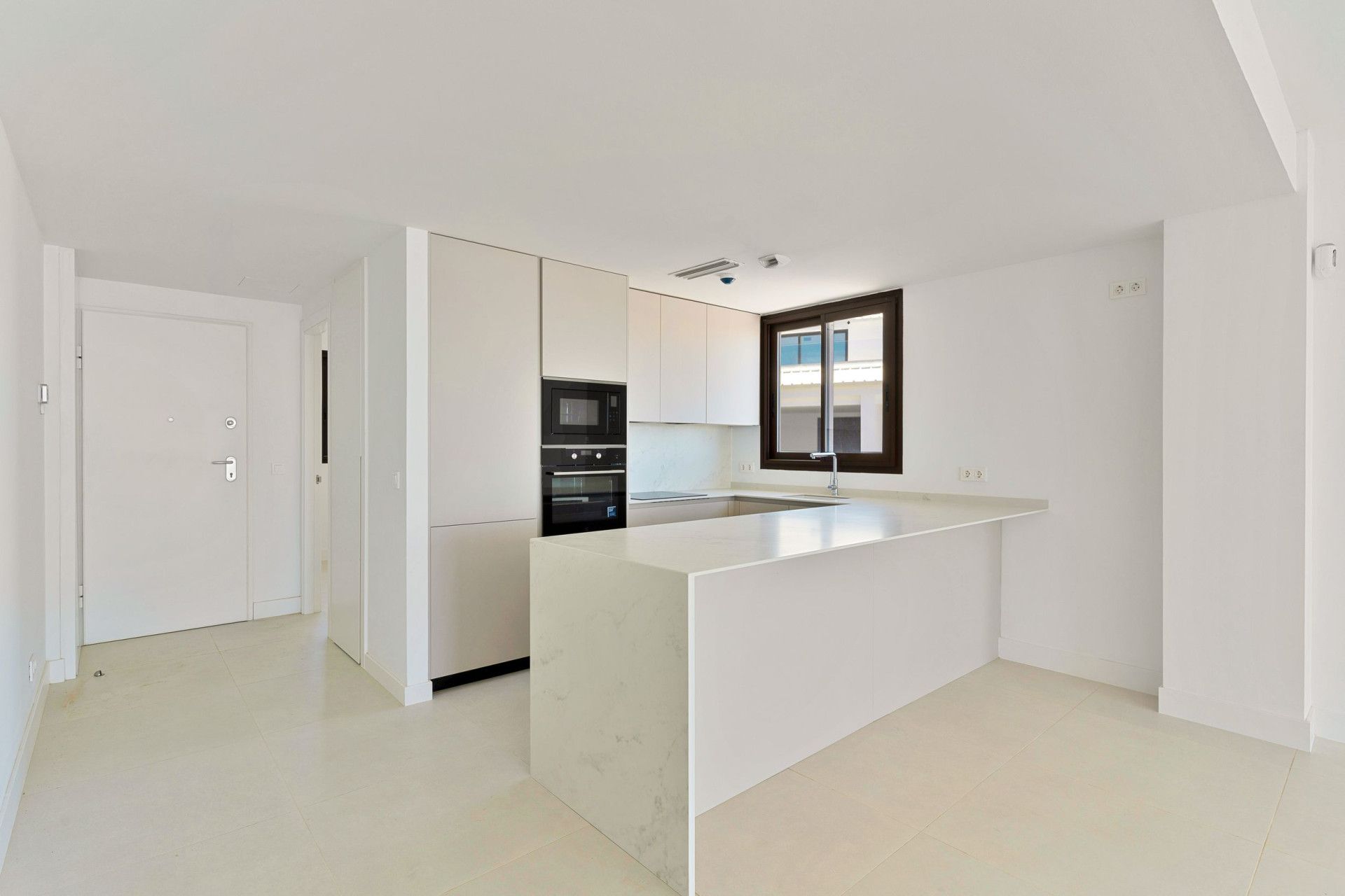 Apartment in Fuengirola, El Higueron, Fuengirola, 5/12