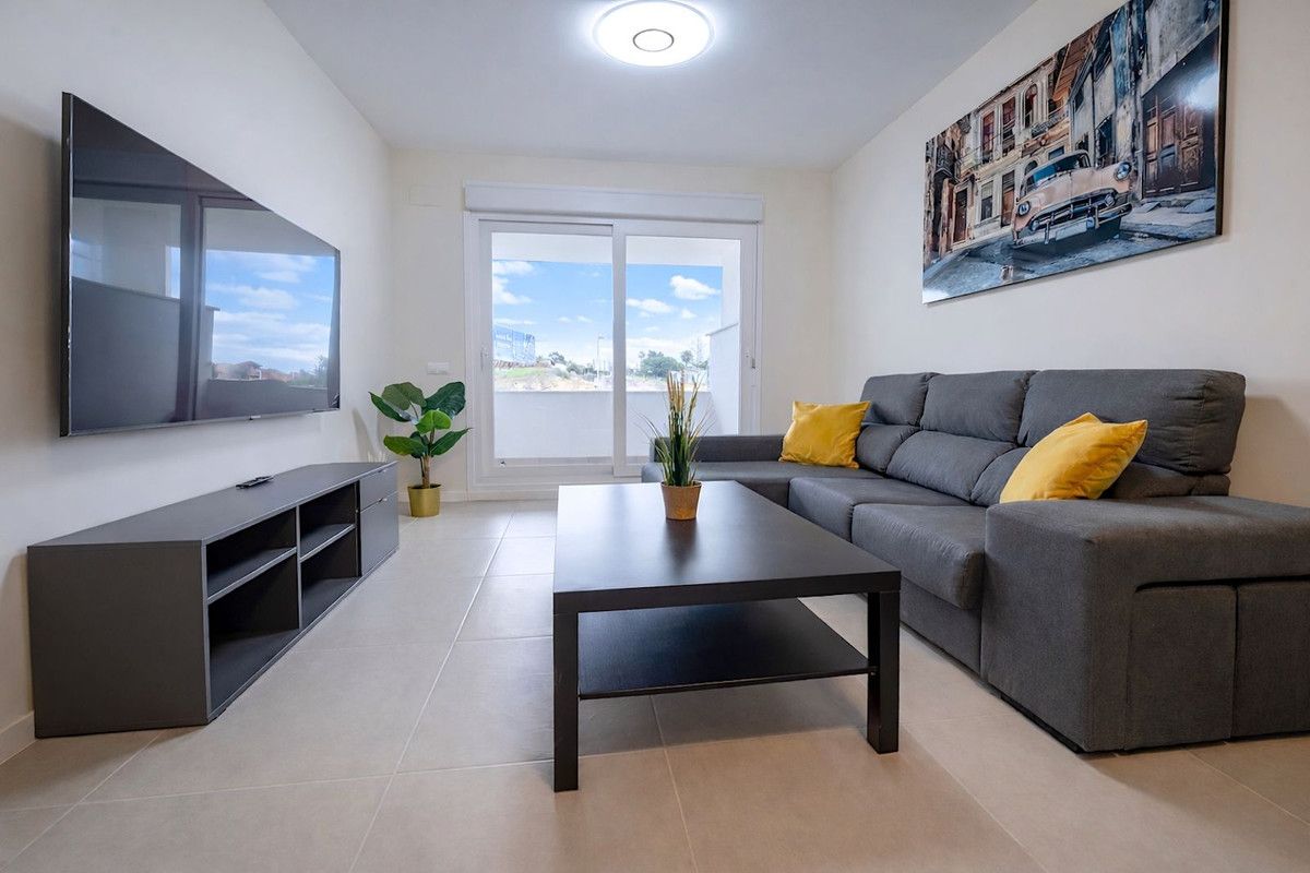 Erdgeschosswohnung in Estepona, Estepona, 8/12