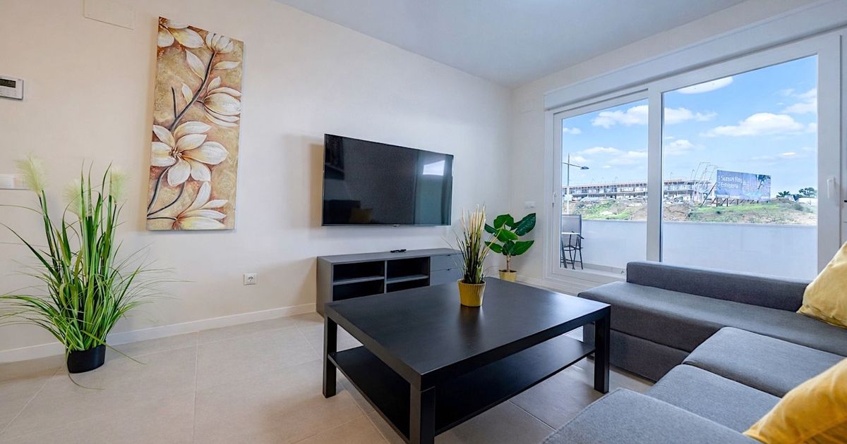 Erdgeschosswohnung in Estepona, Estepona, 9/12