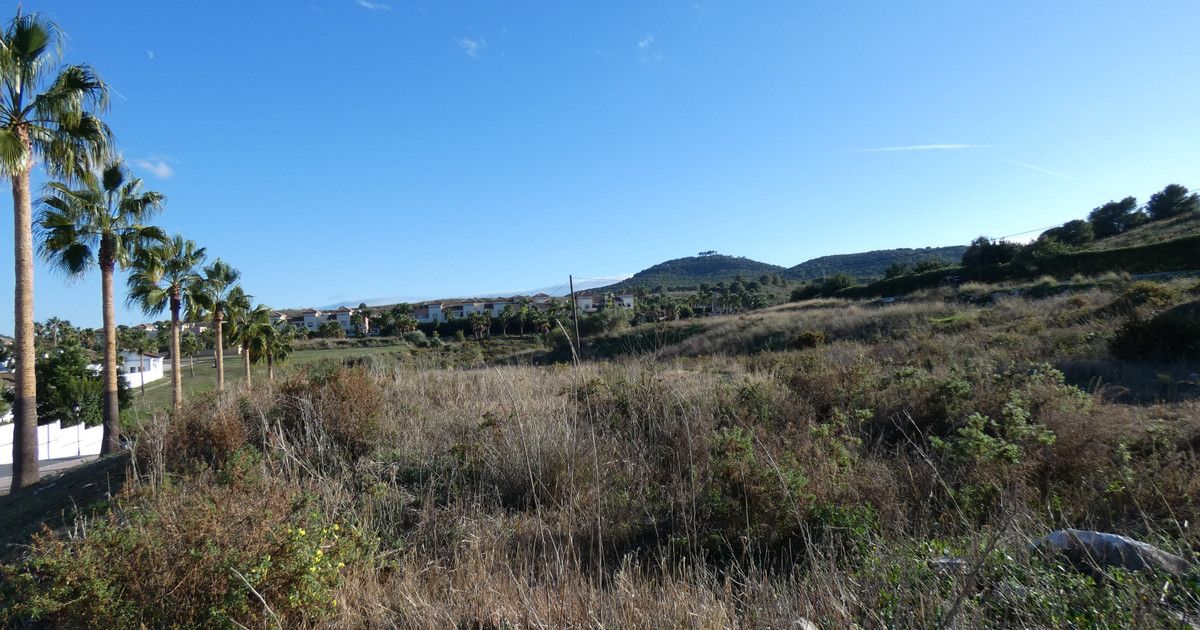 Residential Plot in Coín, Coín, 7/8