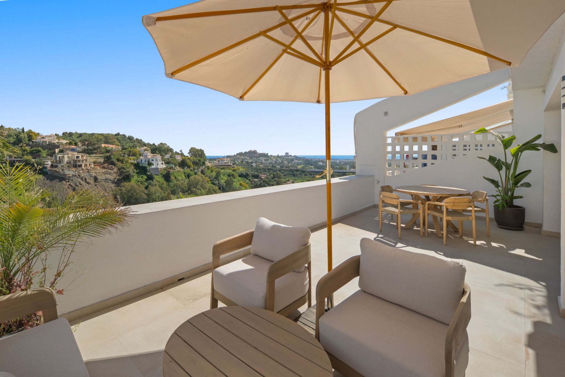 Apartment in Benahavis, La Quinta, Benahavis, 2/12