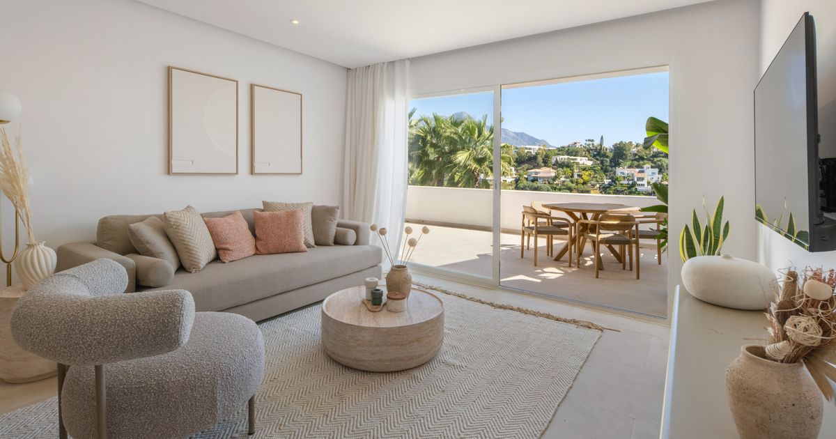 Apartment in Benahavis, La Quinta, Benahavis, 10/12