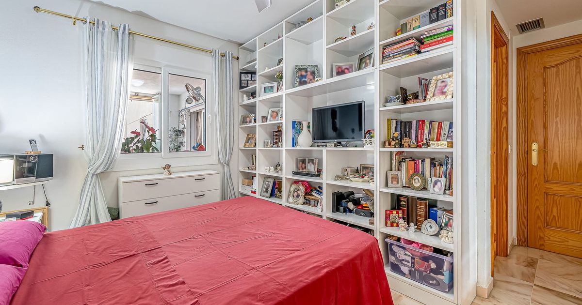 Middle Floor Apartment in Torrequebrada, Torrequebrada, 11/12
