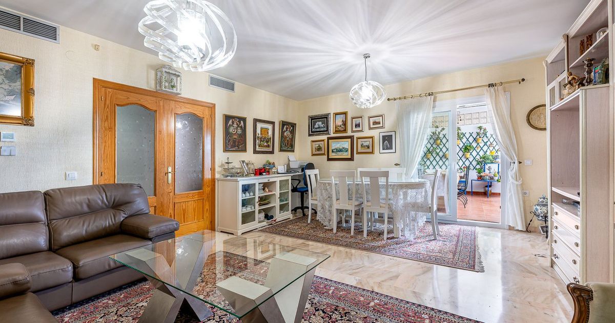 Middle Floor Apartment in Torrequebrada, Torrequebrada, 7/12